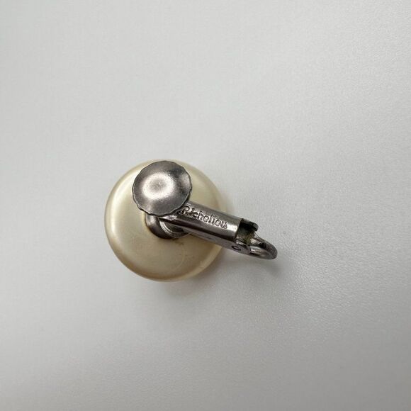 Vintage Pearl Button Costume Earrings Richelieu Clip On 16 mm - Picture 8 of 8